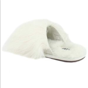 NWT Ugg Fluff Momma Mongolian Clog